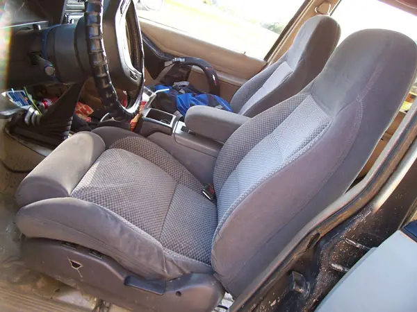 new-front-seats.jpg