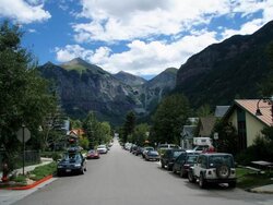 Resize of looking up at black bear from telluride.JPG