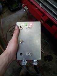 switchbox led small.jpg