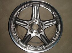 Volk Wheels - Gt-C gunmetal 18x9-36.JPG