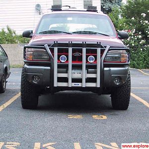 pic of truck with the 1.5" spacers