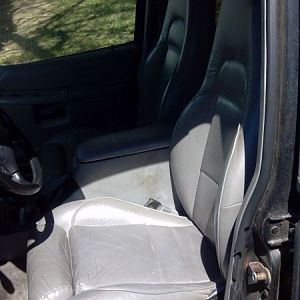 1996 Explorer - drivers seat