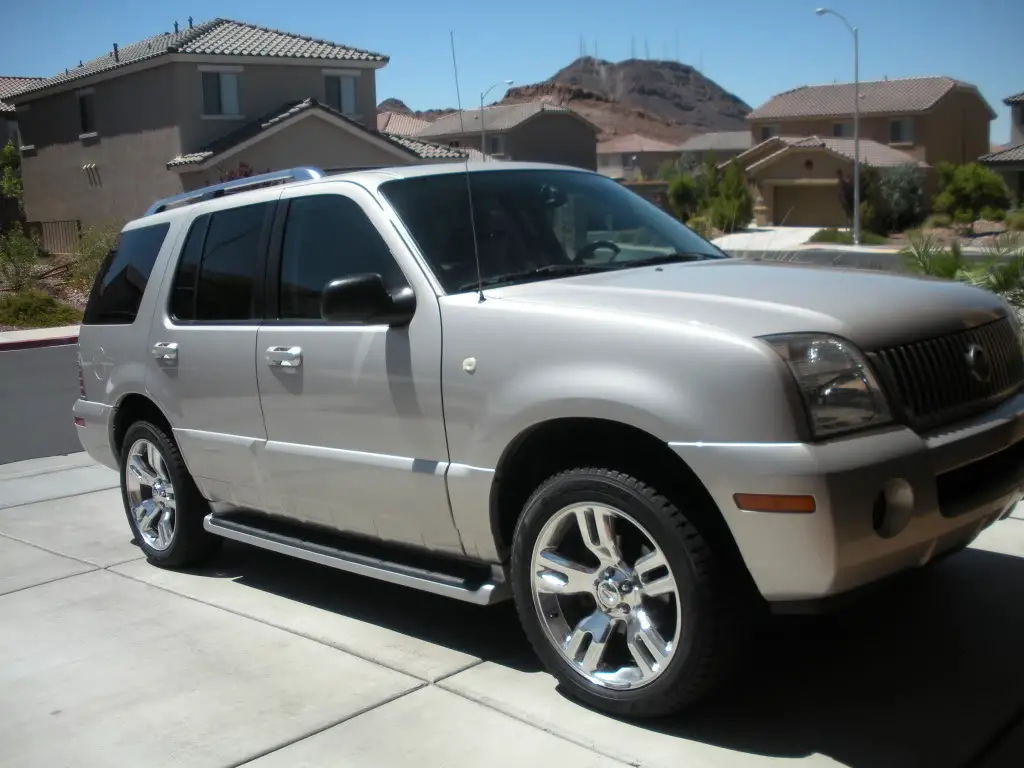 03Mountaineerwithnewwheels6-7-091.jpg