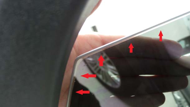 04-gaps-in-the-glass.jpg