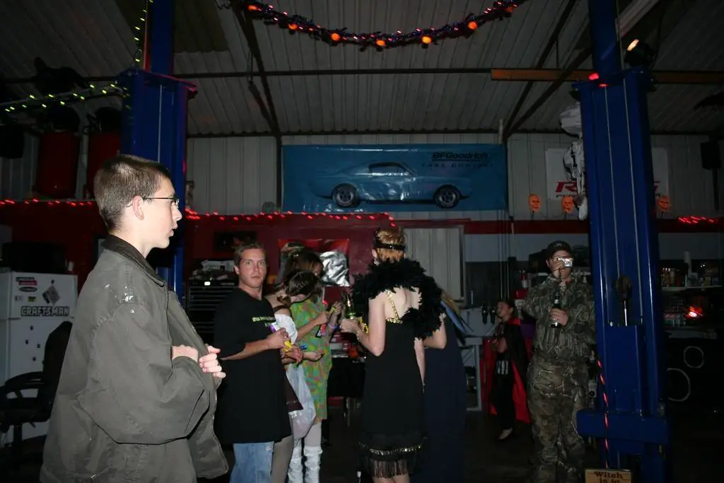10-20-07SVOParty9.jpg