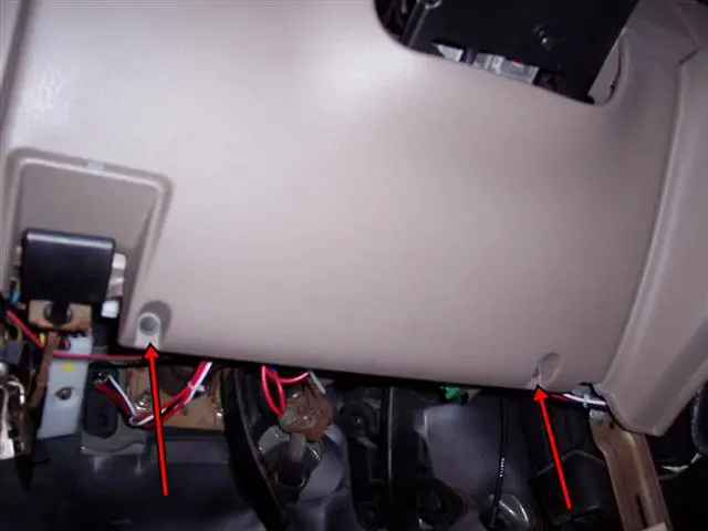 11cInstall2bottomscrews.jpg