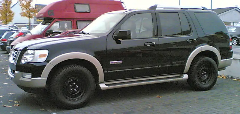 12566037ns.jpg