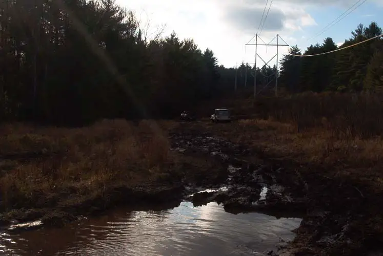 13422sfa_ranger_and_jeep_on_36s.jpg