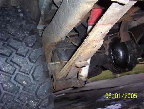 15014Rear_Srpings_1.jpg