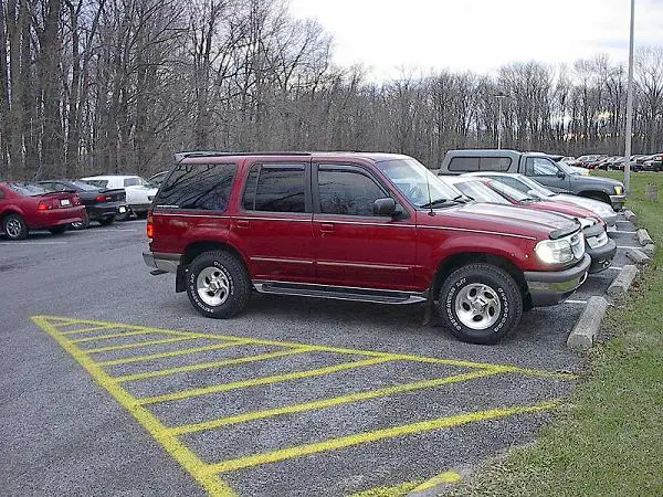 17893IM001512.jpg