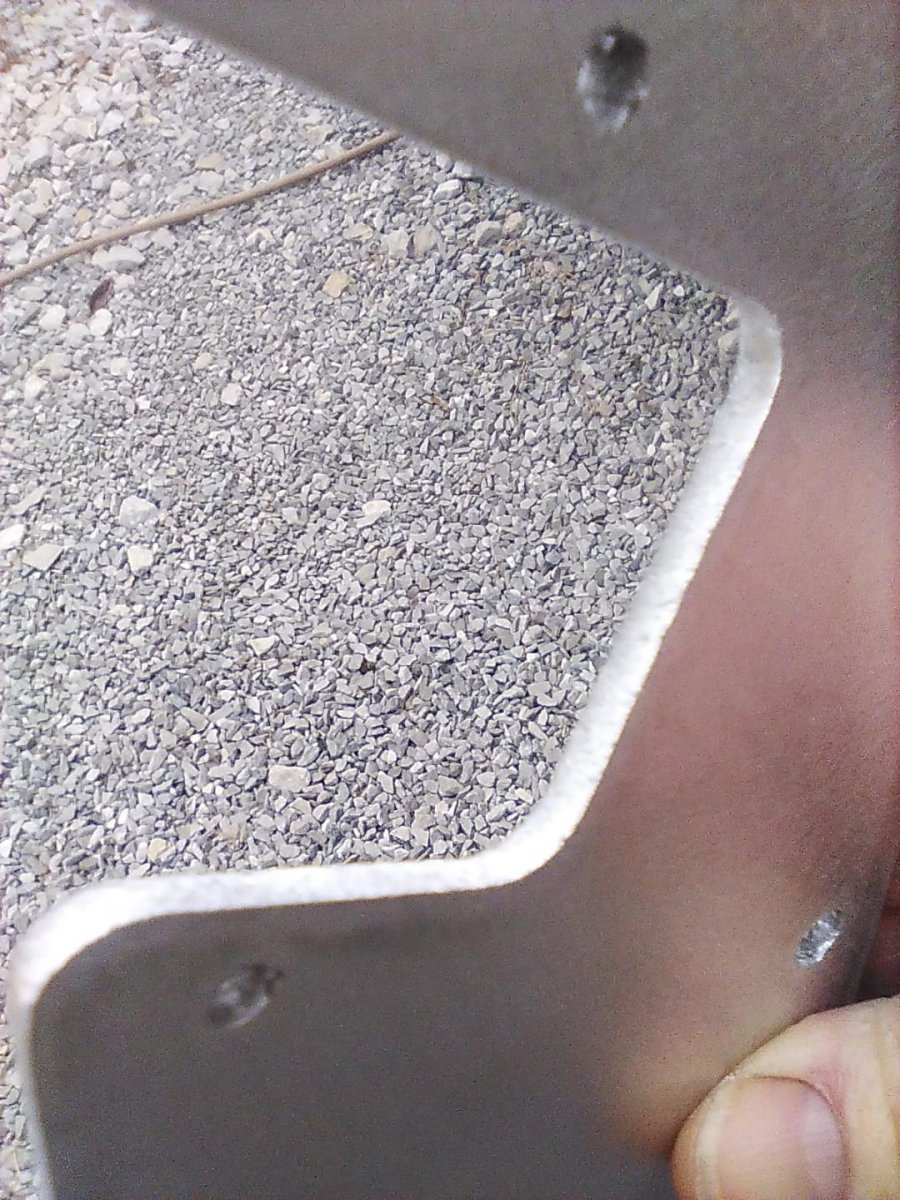 1997mm coil bracket edges.jpg