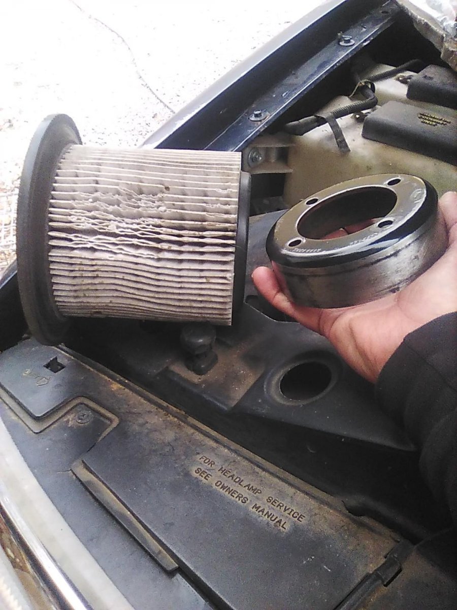 1997mm water pump pulley and air filter.jpg