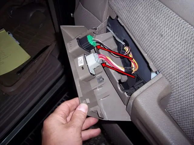 1cbPASSONLY-RemoveConnectors.jpg