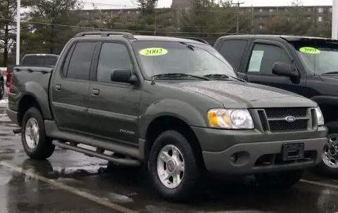 2002_Ford_Explorer_Sport_Trac.jpg