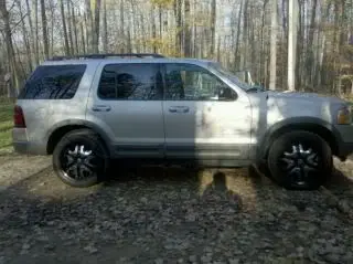 2002explorer.jpg