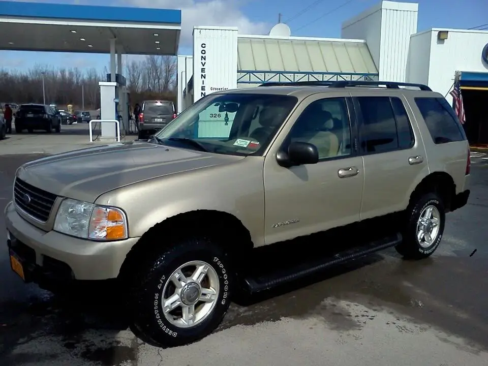 2002ExplorerDriverFront-1.jpg