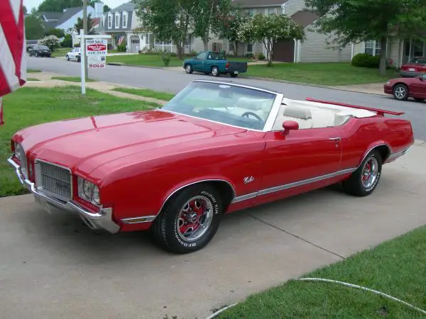2012-12-31-1971-Cutlass-Supreme-1-228-640.jpg