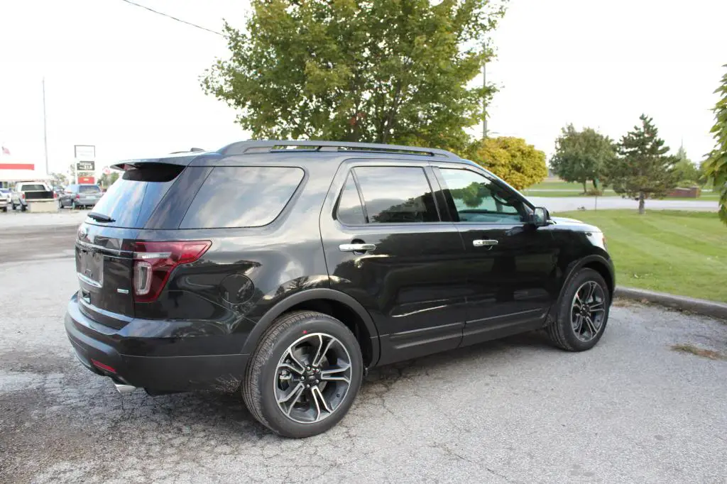 2013ExplorerSport010_zpsc97781cb.jpg