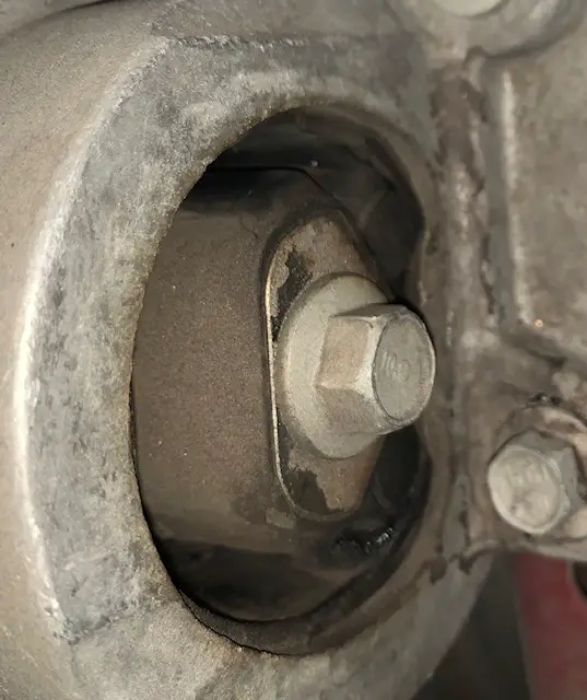 2015_Explorer_Trans_Mt_137kmi.jpg