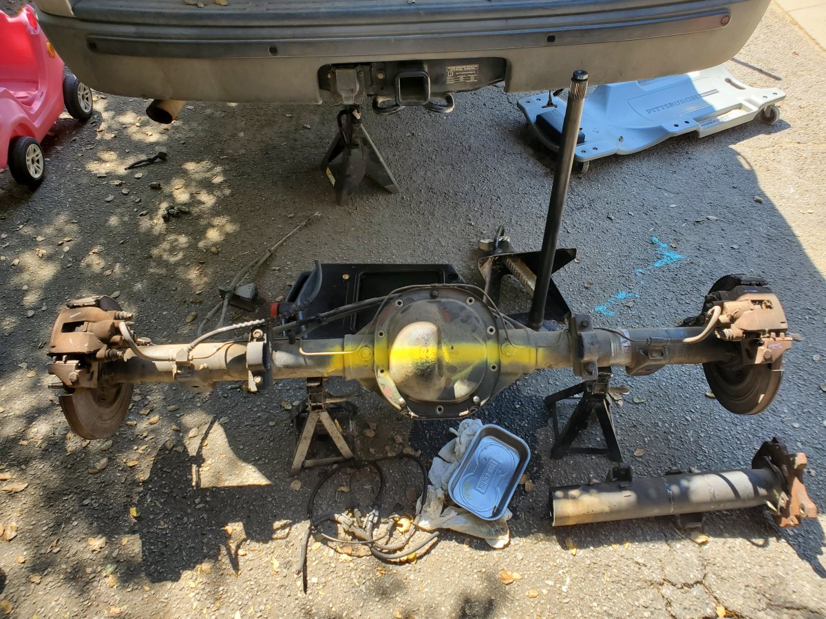 Thread 'Solid Rear Axle Swap'
