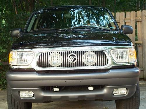 2084merc_headlights.jpg