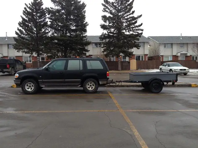 24318664334_ef66aceac1_z.jpg