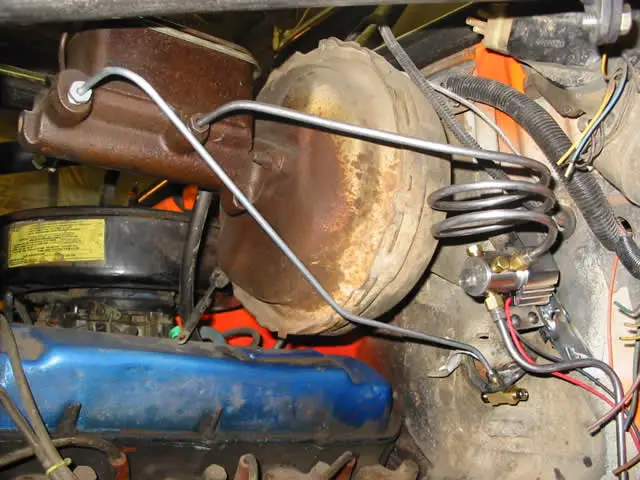 252463d1151811222-whats-purpose-brake-line-coils-brakelines_02[1].jpg