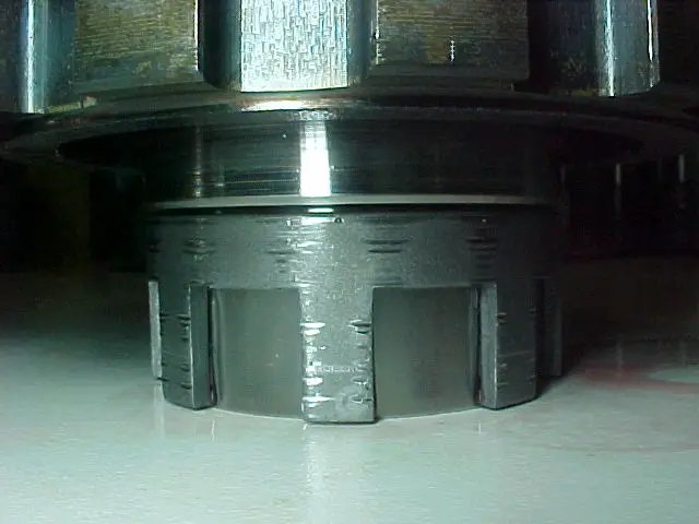 2713330_5R_output_speed_sensor_snout.jpg