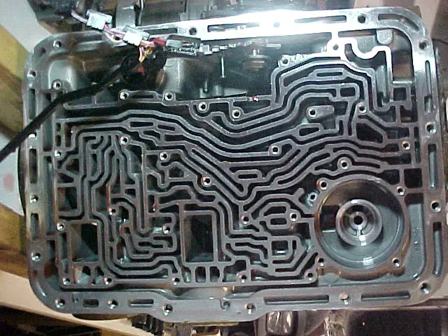 2713364_5R_case_bottom_3.jpg