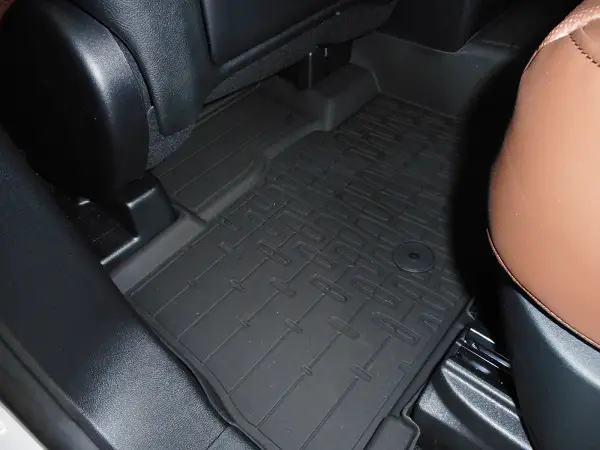 2nd row liner.jpg