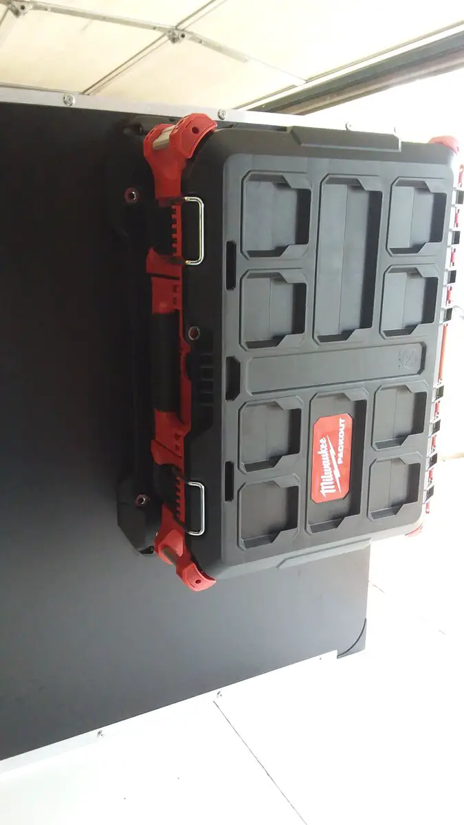 3 packout on.jpg