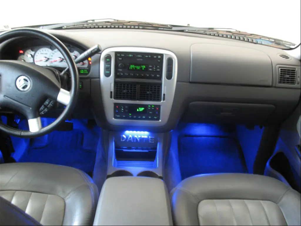 33774330047_large.jpg