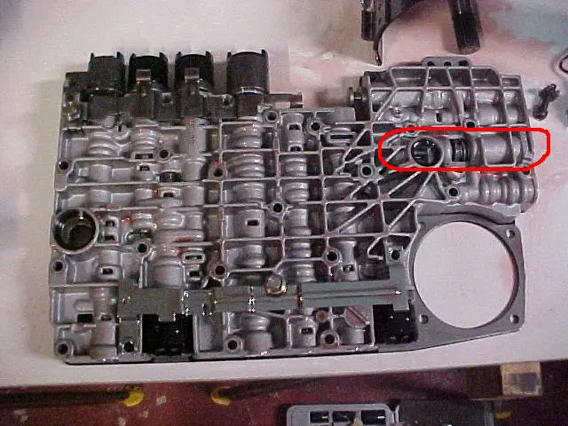 355_5R_6_solenoid_and_input_speed_sensor_connector.jpg