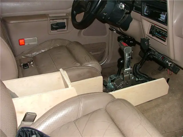 3817Console_1.jpg