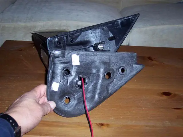 3mFeedWireThroughConnectorOpeninginGasket.jpg