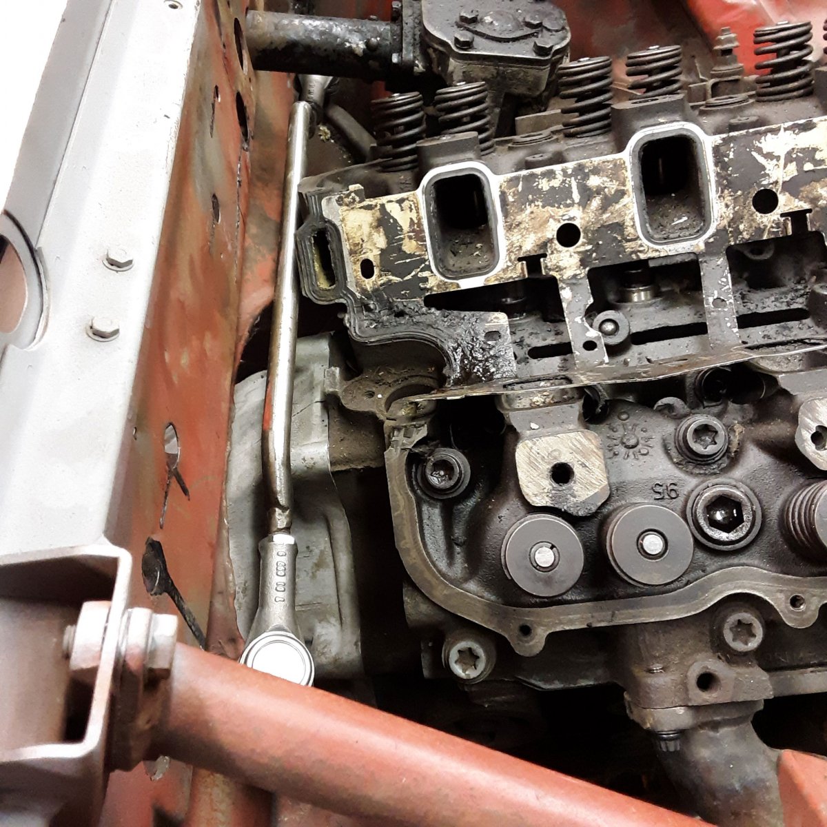 4.0 V6 gettin fitted in 0766 GT     20190603_202710.jpg