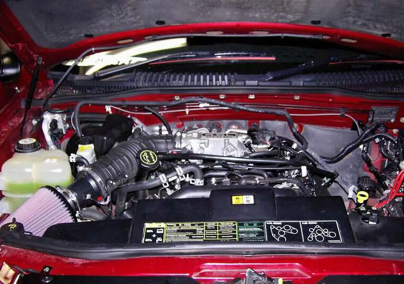 4-Engine_Bay_Filter_Shroud3-med.jpg