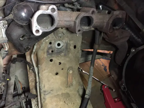4 Pass Mount Out Eng Bay.jpg