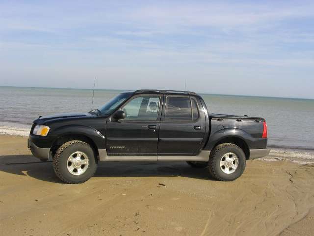 4759trac2-med.jpg