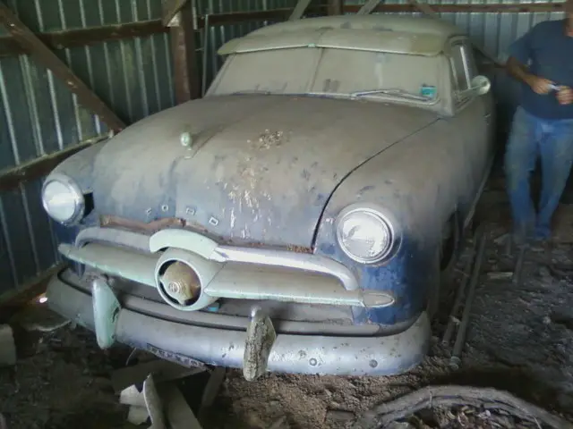 49_Ford_2.jpg