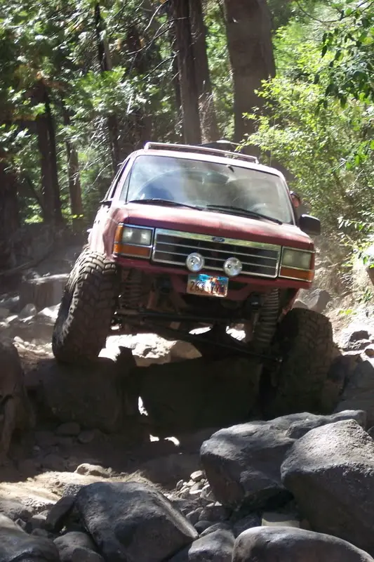 4x4087.jpg