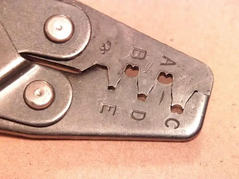 5 crimper tool.jpg