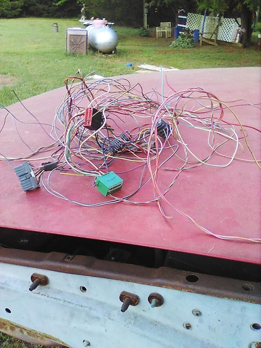 54ranwire1.jpg