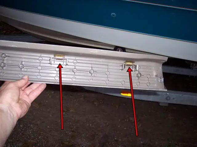 5dPASSONLY-CheckSillClips.jpg