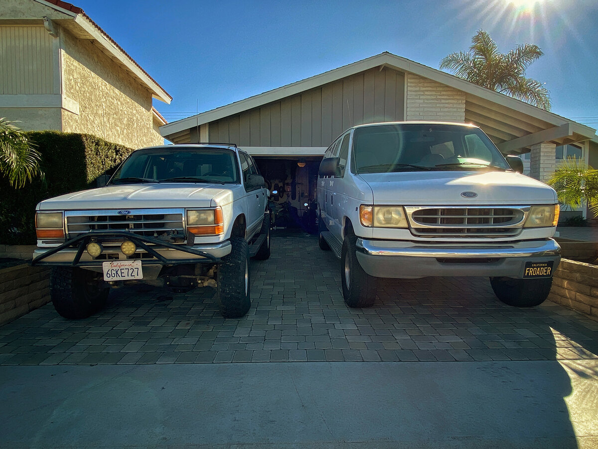 90s_fords.jpg