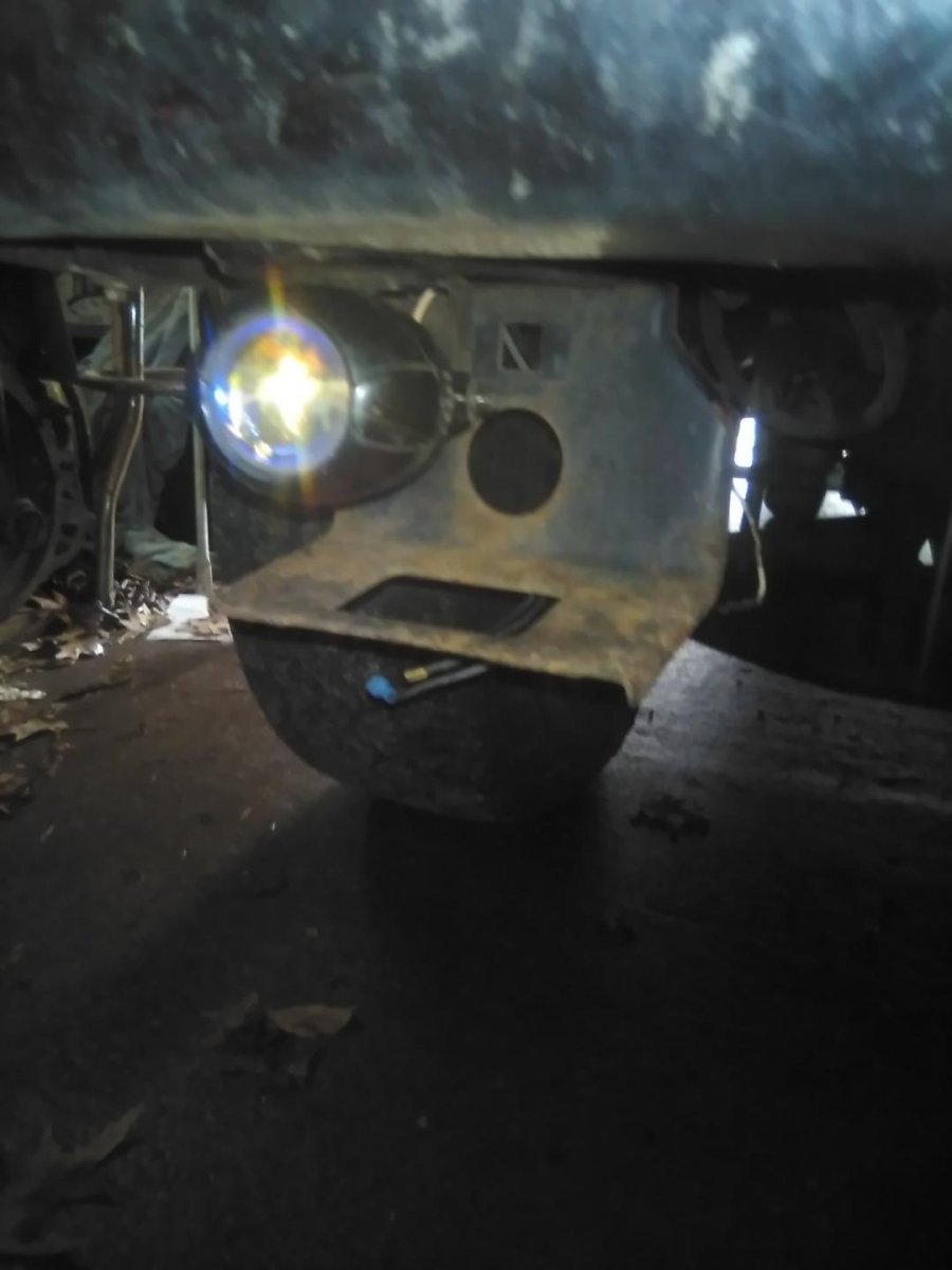 97ex cat eye light 02.jpg