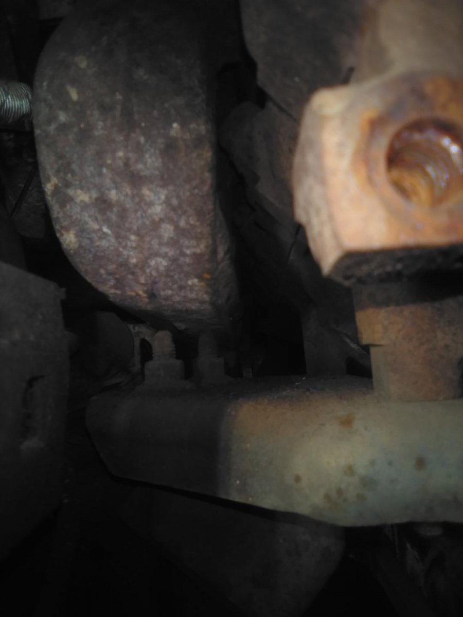 97mm m2 rh ex man bumping mm stud.jpg