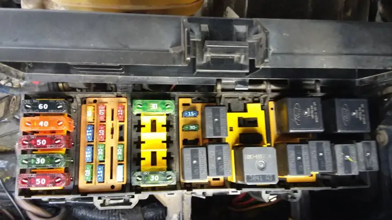 98 power dist box.jpg