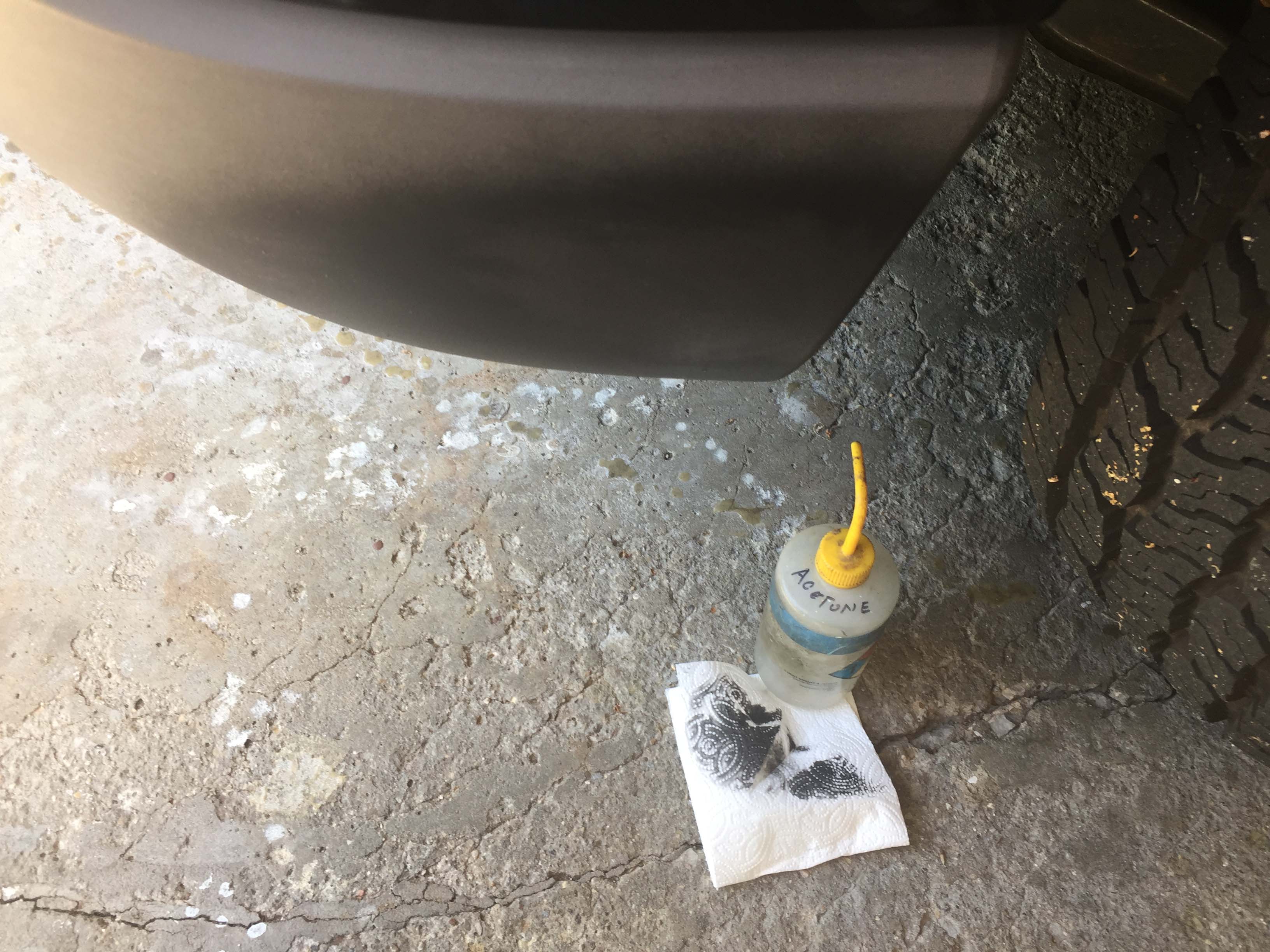 Acetone wipe.jpg