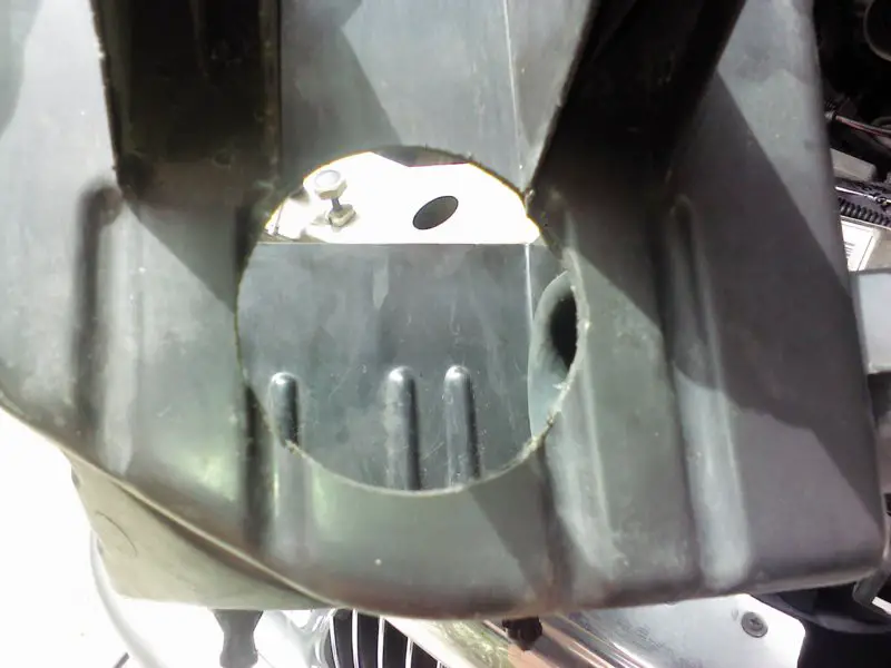 AIRBOX HOLE.jpg